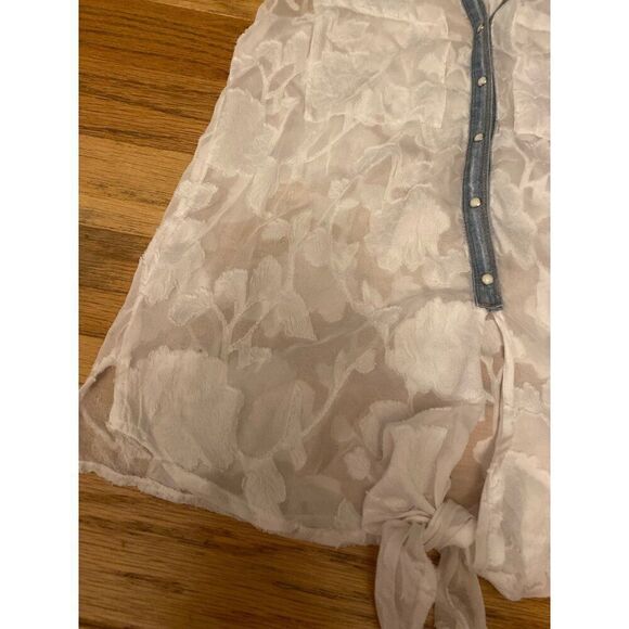 Guess women's white sheer floral denim collared button tied sleeveless blouse XS - Picture 3 of 9